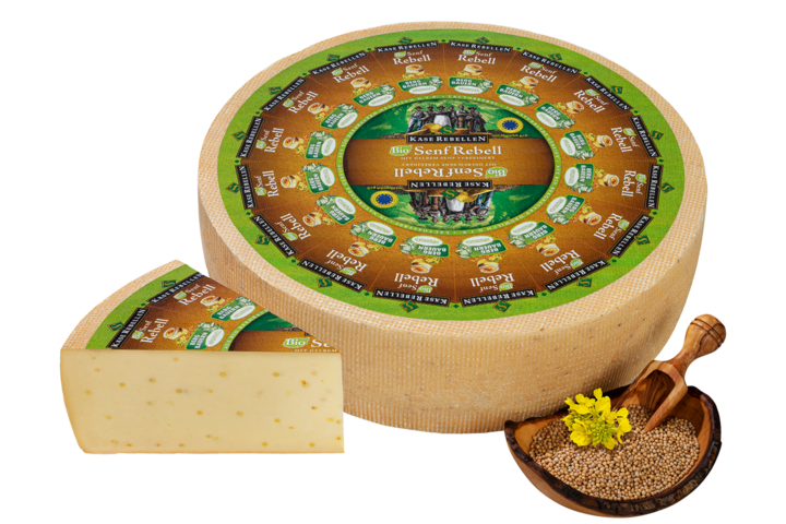 Rahmiger Bio Schnittkäse aus der Bergsennerei