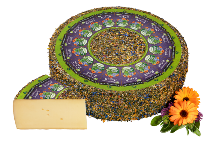 Bio Schnittkäse mit Heublumen affiniert